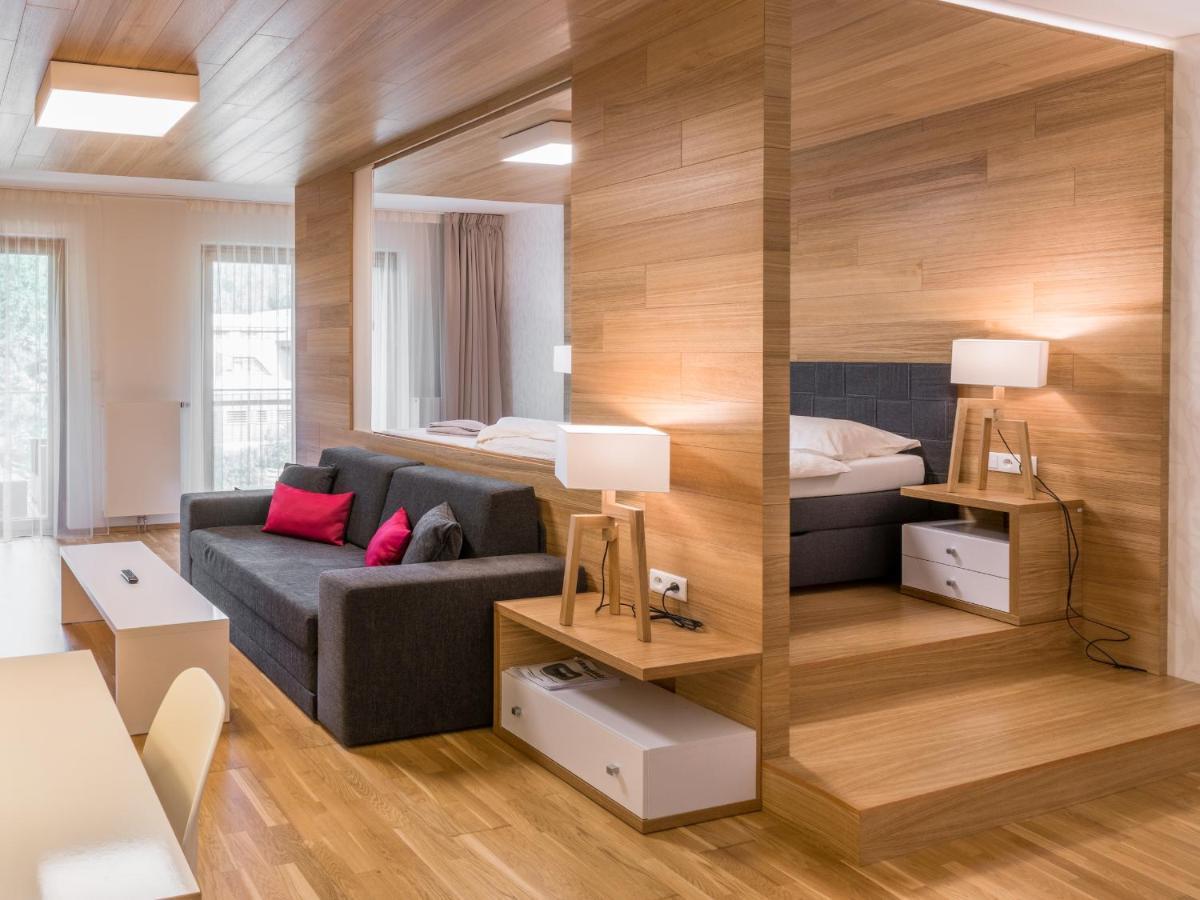 Suites And Apartments Medvedin Spindleruv Mlyn Bagian luar foto