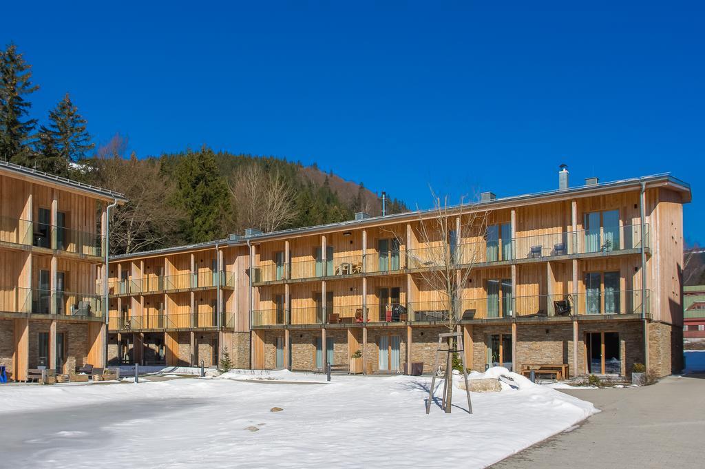 Suites And Apartments Medvedin Spindleruv Mlyn Bagian luar foto